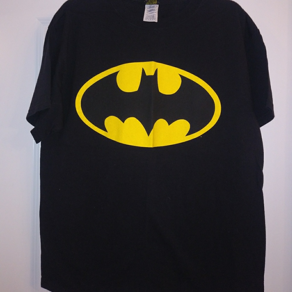 Classic Batman Logo Tee